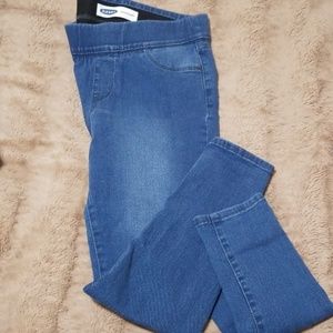 NWOT Pull on skinny ankle pants